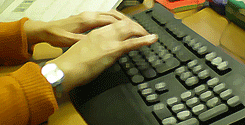 file/ELEMENTO_NEWSLETTER/11974/informatica_tastiera_mani.gif