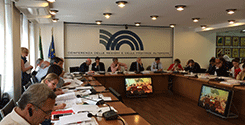file/ELEMENTO_NEWSLETTER/12868/Conferenza_Regioni_05082014.gif