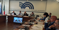 file/ELEMENTO_NEWSLETTER/14207/1a1a1a1aCONDELUCA996.gif