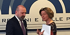 file/ELEMENTO_NEWSLETTER/15053/LORENZINBONACCINI82.gif