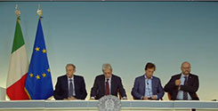 file/ELEMENTO_NEWSLETTER/15617/CasaItalia_confstampa6set16.jpg