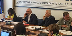file/ELEMENTO_NEWSLETTER/15619/Conferenza_regioni_tavolo_presidenza_070916.jpg