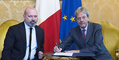 file/ELEMENTO_NEWSLETTER/17218/Bonaccini_Gentiloni_181017.jpg