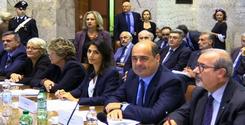 file/ELEMENTO_NEWSLETTER/17386/tavolo_mise_calenda_raggi_zingaretti_sindacati_231117.jpg