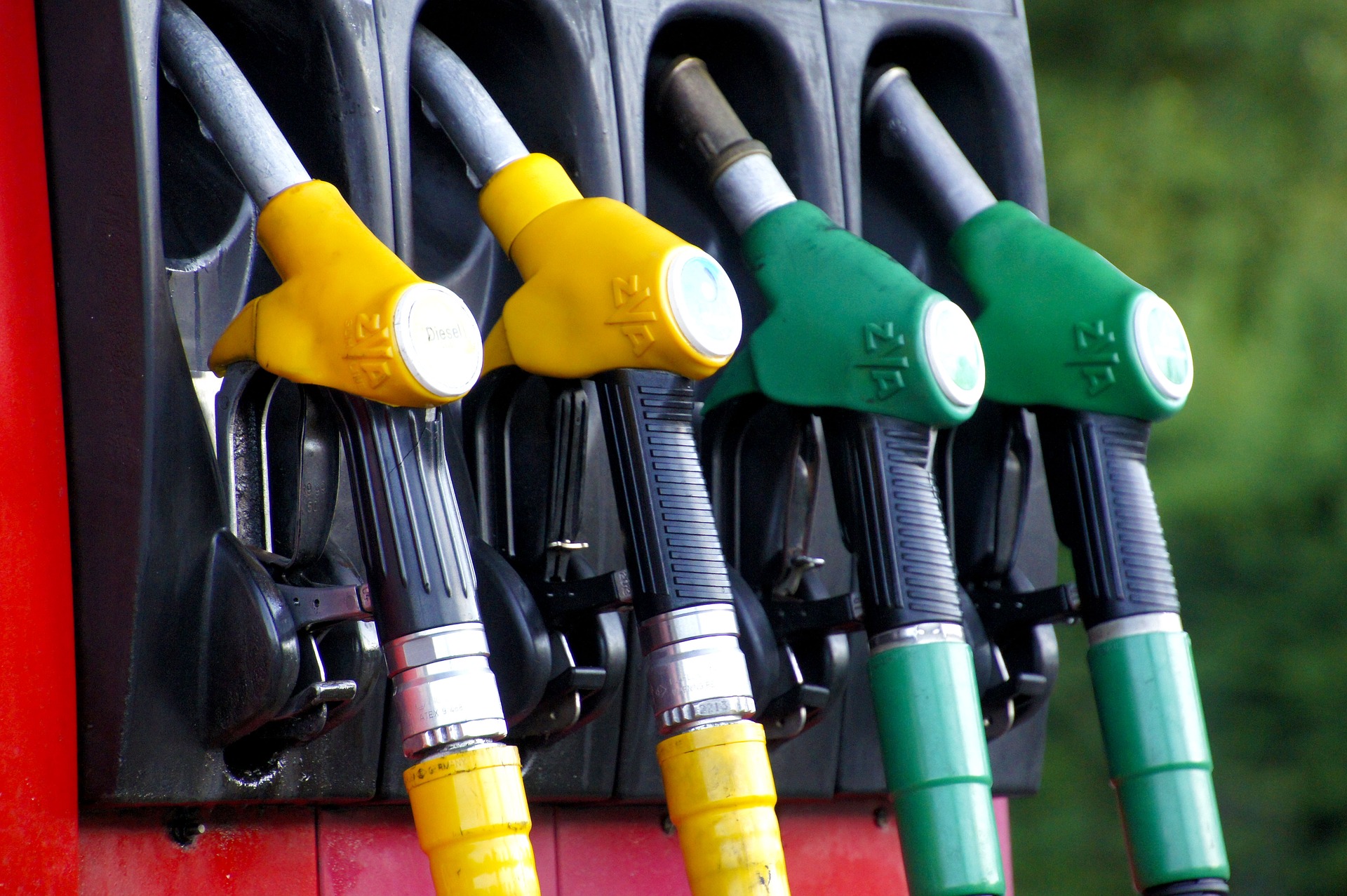 file/ELEMENTO_NEWSLETTER/20395/Benzinai_fuel-1596622_1920.jpg