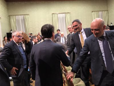 50 anni Regioni: Conferenza Stato-Regioni con Conte (l'arrivo del Presidente del Consiglio)